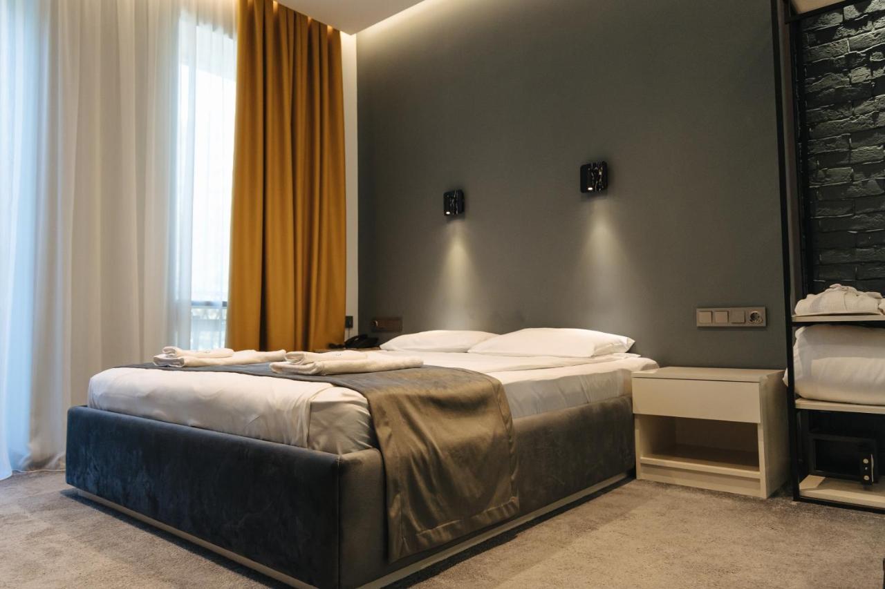 Aratta Boutique Hotel เยเรวาน ภายนอก รูปภาพ